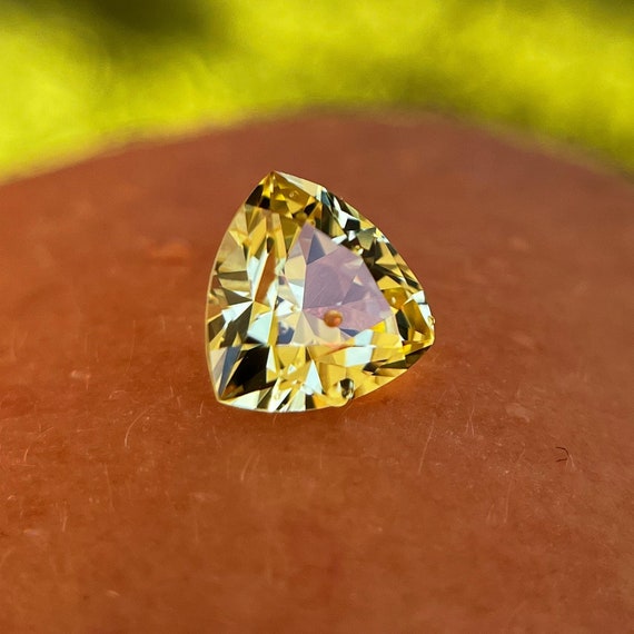 8mm Trillion Cut Yellow Sapphire - Lab Grown Gemstone