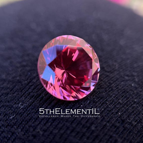 Lab Grown Padparadscha Pink Sapphire: 10mm Round Cut Gemstone