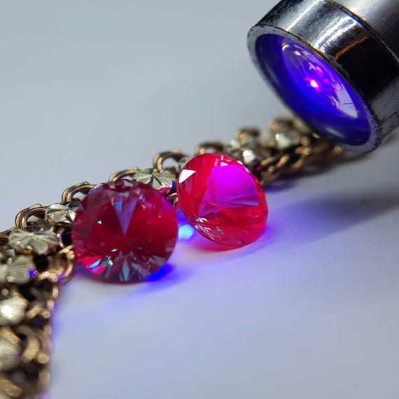 Alexandrite Round Cut. Color Changing Lab Grown Gemstone.