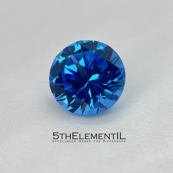 Light Blue Sapphire Round Cut. Top Quality Lab Grown Sapphire London Blue.