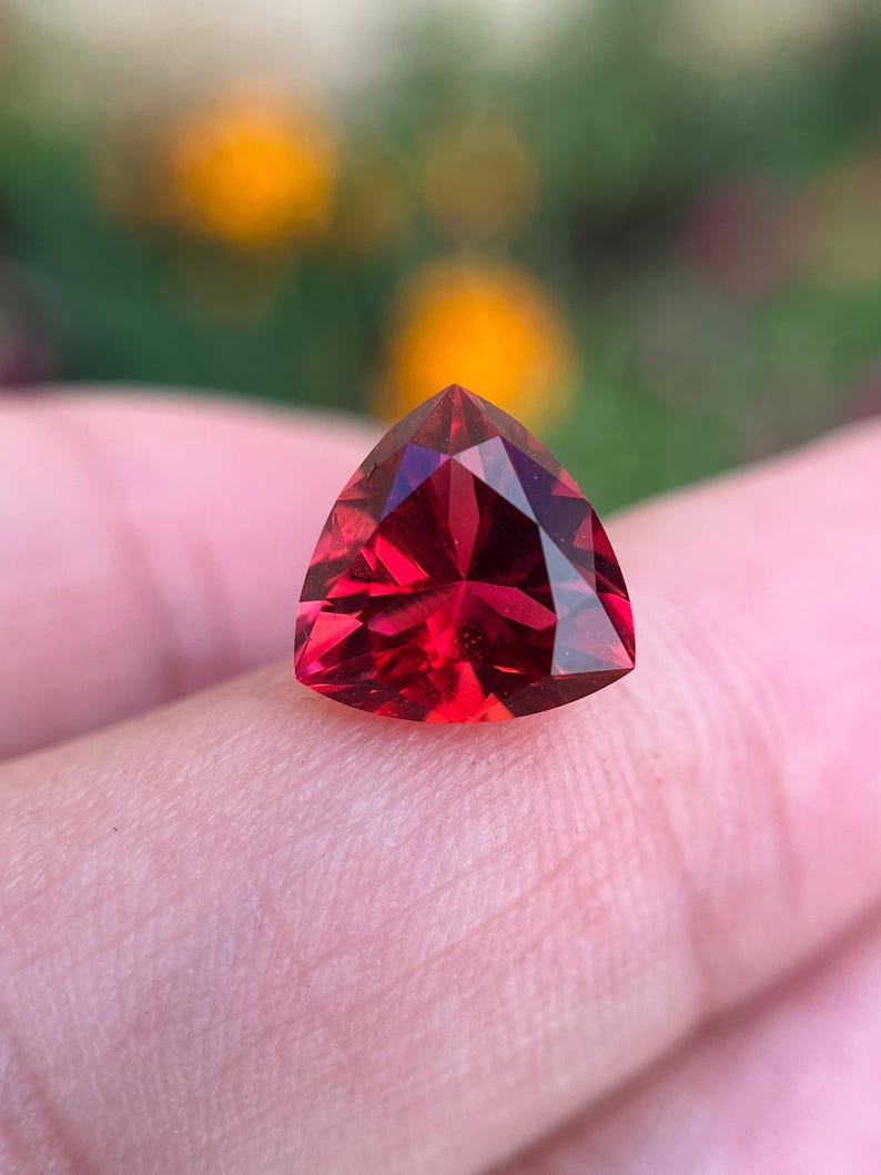 8x8mm Lab Grown Red Beryl Trillion Gemstone: Scarlet Emerald, Jerusalem ...