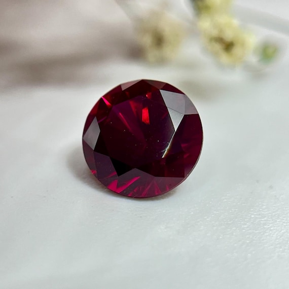 Ruby Round Brilliant Cut. Exclusive Quality Lab Created Corumdum Ruby Brilliant Cut With Certificate. Immediate Shipping.