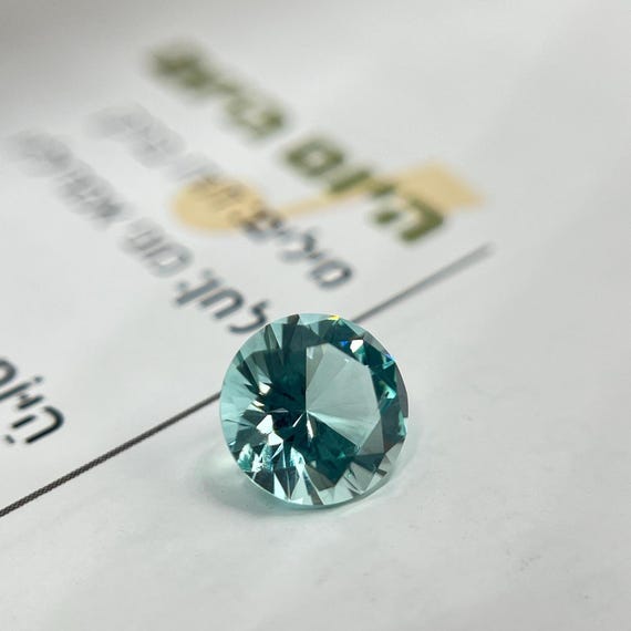 Lab Grown Aquamarine Gemstone: 8mm Round Brilliant Cut, March Birthstone