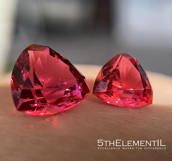 Red Beryll Bixbite. Red Emerald Trillion Cut Any Size. Top Quality Lab Grown Gemstone For Unique Jewelry. One Of A Kind Scarlet Emerald!
