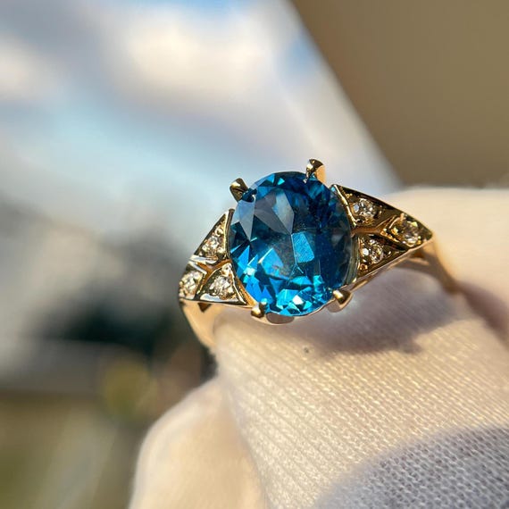 Unique Sapphire Solid Gold Ring With Diamonds. Made Per Order.