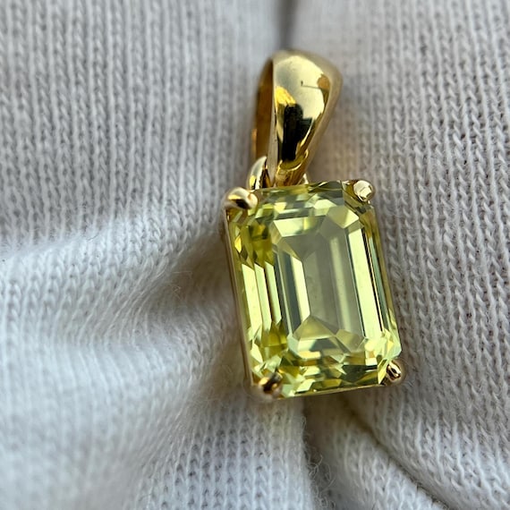 4ct Yellow Sapphire Minimalist Pendant For Necklace. Fine Jewelry Lab.