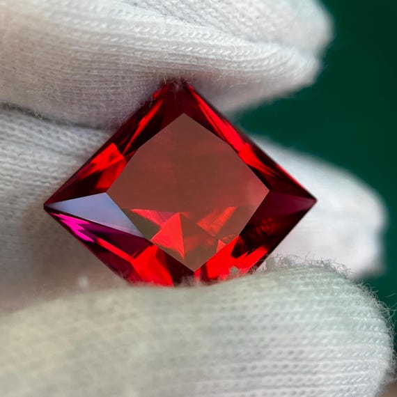 Red Beryl Bixbite Princess Cut Any Size. Outstanding Quality Lab Grown Scarlet Emerald For Unique Jewelry. Scarlet Emerald.