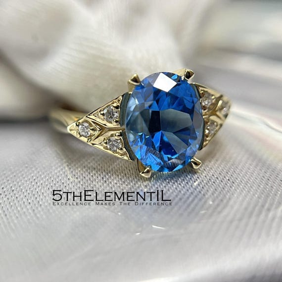 Gold Sapphire Ring With Diamonds. Unique Jewelry Item Of Top Quality. Lab Grown Sapphire And Lab Grown Diamonds In Solid Gold Dainty Ring.