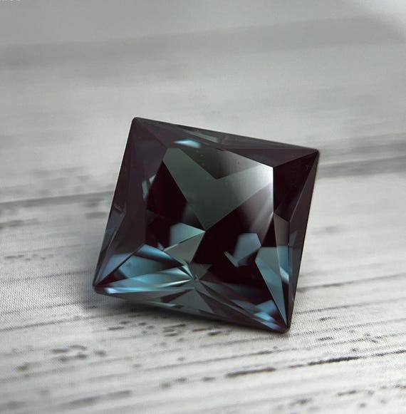 Alexandrite Princess Cut Color Changing Gemstone Any Size. Exclusive Quality Lab Grown Alexandrite For Unique Jewelry. June Birthstone!