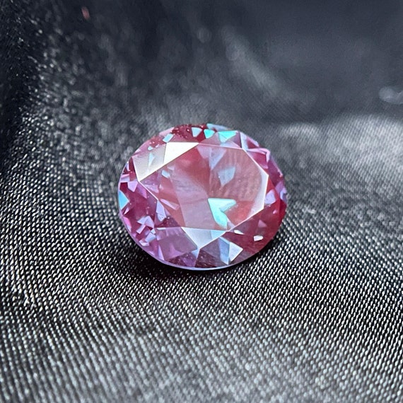 Alexandrite Oval Precision Cut Any Size. Top Quality Lab Grown Alexandrite Color Changing Magic Gemstone. June Birthstone!