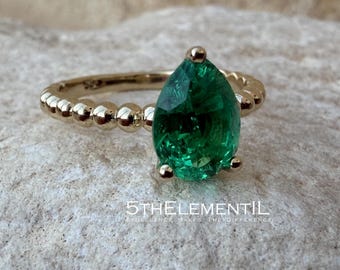 Colombian Emerald Gold Ring. Lab Grown Gemstone Minimalist Jewelry.