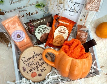 Cosy Autumn Hamper For Women - Pumpkin Mug - Boo Basket For Her -Hygge Gifts - Autumn Birthday Box - Autumn Gift Box - Pamper Care Package