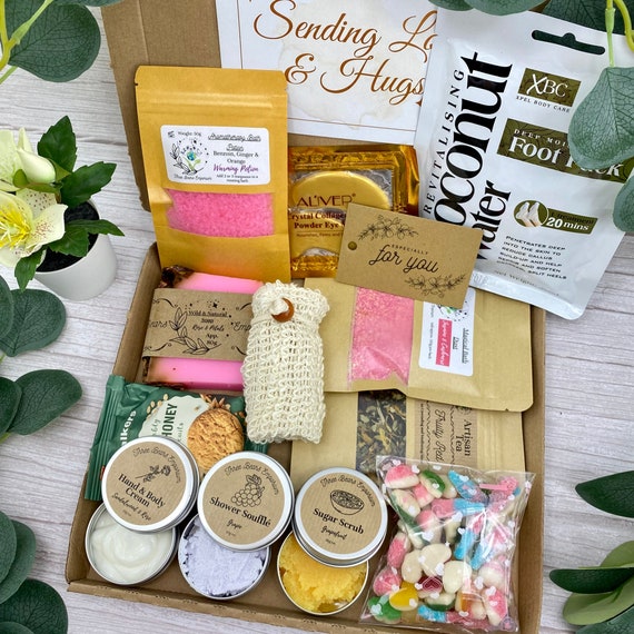 Luxury Hug in a Box Gift | Letterbox Thinking of You Gift | Get Well Soon Gift Box | Care Package for her | Friend Birthday Box