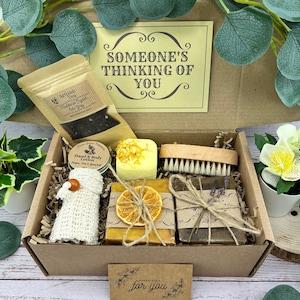 Personalised Gardening Gift For Women - Gardeners Hand Care - Hand Soap - Garden Lovers Gift -  Zero Waste - Orange & Lavender - Vegan gift