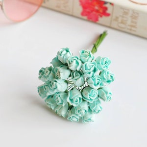 Papieren bloem moerbei, rozenknop moerbei, groene roos moerbei, mini-roos, papieren bloem, roze bloem, rozenknop