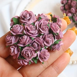 15 mm. Papieren bloem moerbei, bordeauxrode kleur roos moerbei, mini-roos, papieren bloem, roze bloem, doe-het-zelf ambachten, bloem roos