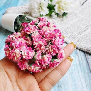 50 pezzi da 15 mm di dalia di carta di gelso, fiore di carta in miniatura, fiore di dalia di carta, dalia di carta di gelso, fiore di dalia in miniatura, idee di artigianato fai da te
