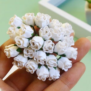 25 Stk.Maulbeerpapier Rose Knospe Blume,Maulbeer weiße Rose,Mini Rose Blume,Papierblume,Rose Blume,Rose Knospe