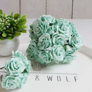 Papieren moerbeiroos, roze moerbeiboom, mintgroene roos moerbei, mini-roos, papieren bloem, roze bloem, rozenknop
