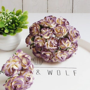 10 uds. 40 mm. Flor de rosa de papel de morera de 2 tonos, rosa morada y marfil, mini flor de rosa, flor de papel, flor de rosa, rosa
