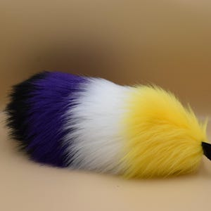 Non-binary Mini Flag Tail