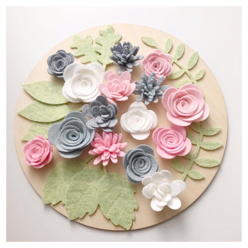 Peekaboo Peach Felt Flower Set Wool Blend Felt Flowers DIY Etsy