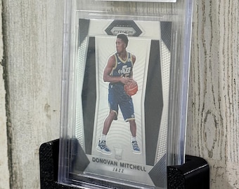 1 Slab Beckett SGC GMA BCCG Wall Mount Holder - Graded Trading