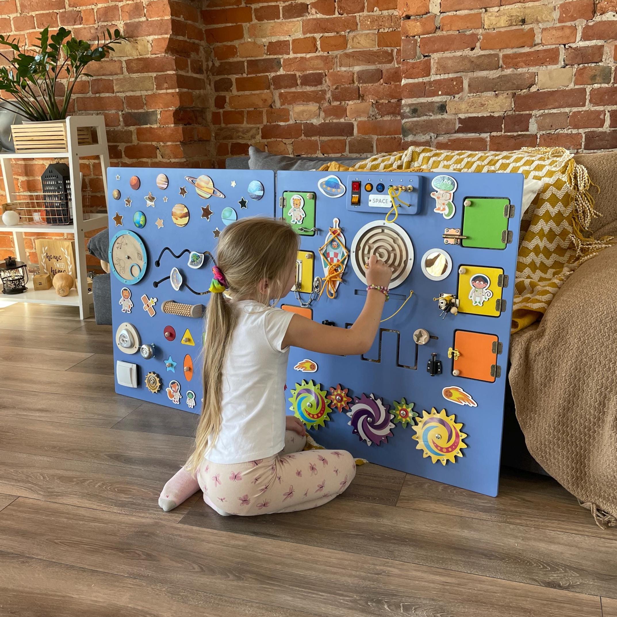 Tableau Mural En Feutre – 33 Pièces – Thèmes Ferme, Océan, Dinosaures – 105x75 Cm – Interactif Et éducatif – Dès 3 Ans