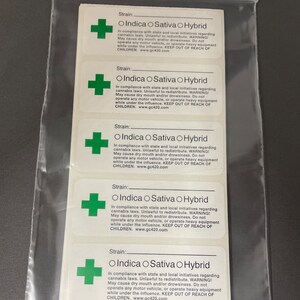 100 ETIQUETAS Green Cross 420 Cannabis Medical Marihuana MMJ Weed Strain Identifier Stickers imagen 1