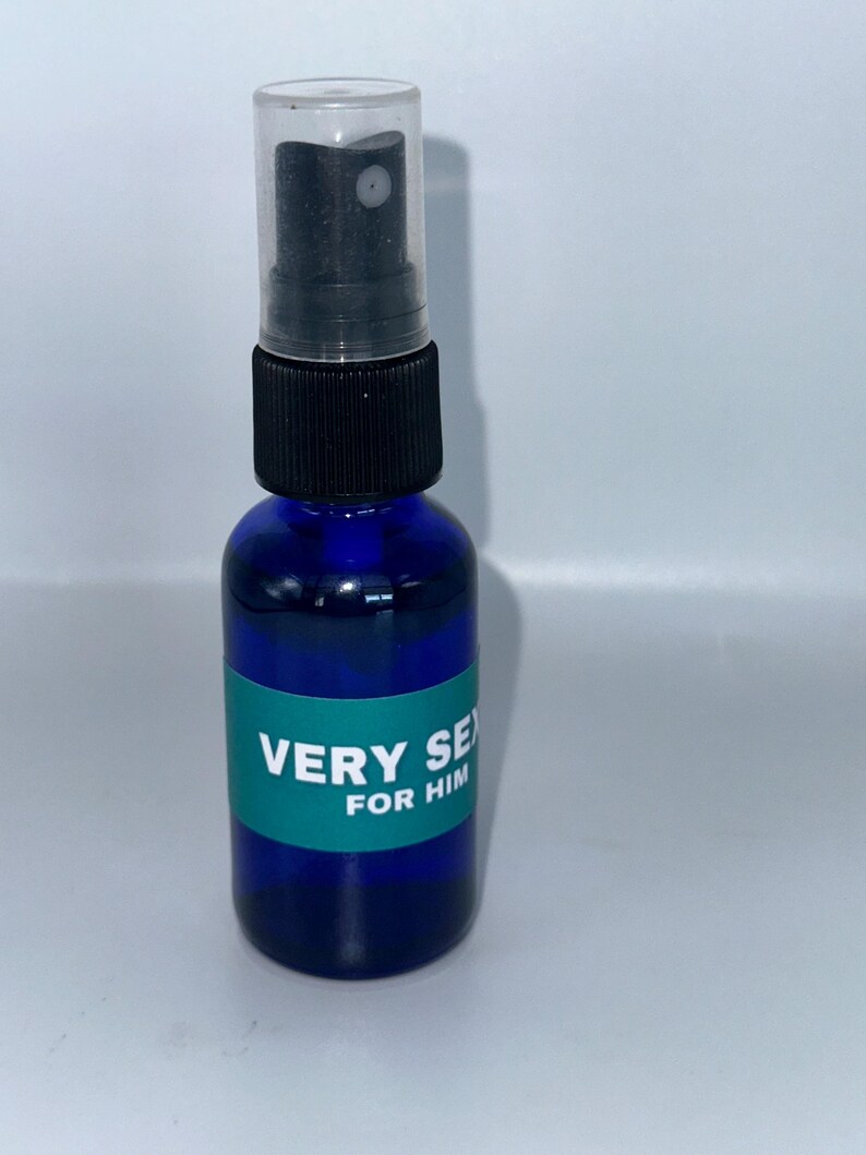 Very Sexy Candle & Spray Gift Package image 7
