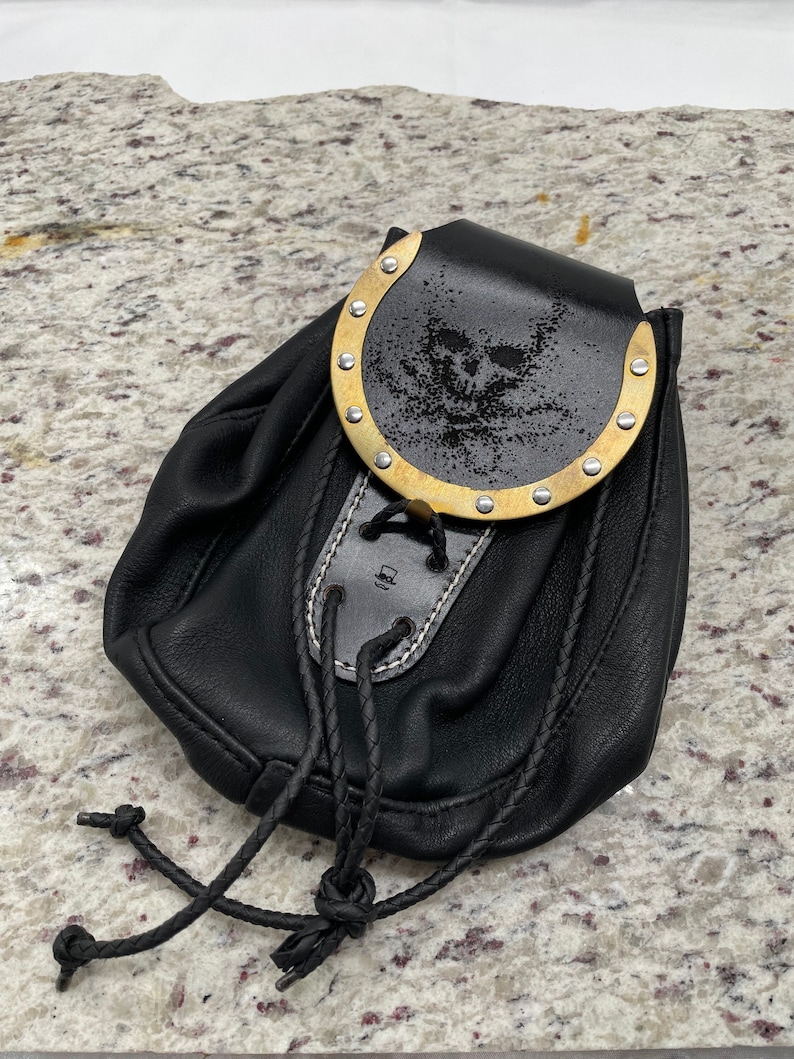 Ghost Skull Leather Sporran Sporran Pouch Kilt Bag Scottish Bag Belt Bag Leather Larp Pouch Viking Bag Renaissance Celtic Black one color