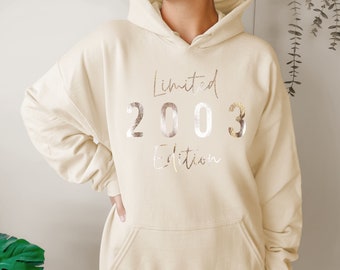 Sudadera con capucha de regalo de cumpleaños número 21, sudadera con capucha de edición limitada de 2003, sudadera con capucha de 21 cumpleaños para mujeres, sudadera con capucha de 2003 para ella, guión de 2003, por Mr Porkys™