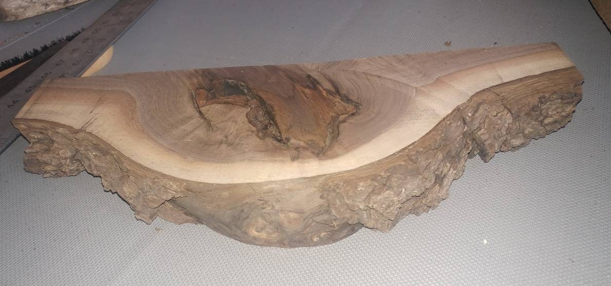 Live Edge Black Walnut Lumber pith cubierto de vegetación Etsy