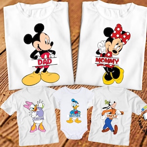 Aangepaste Disney-shirts voor familievakanties – Bijpassende T-shirts voor Mickey & Friends voor familie-uitjes – Gepersonaliseerde Disney-outfits voor kinderen en volwassenen