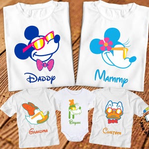 Aangepaste Disney-familieshirts – Mickey, Minnie, Donald & Friends – Bijpassende vakantie-T-shirts met gepersonaliseerde namen, bijpassend Disney crewshirt