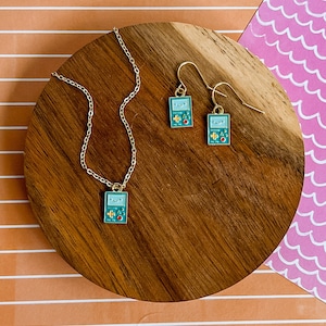 Gameboy Set - Video Game Necklace - Video Game Jewelry - Children's Jewelry - Girl Jewelry - Fun Jewelry -Charm Necklace-Girl Gift