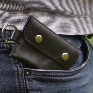 Mini billetera llavero con bolsillo, Tarjetero de cuero negro con llavero para hombres, Billetera llavero delgada, Billetera pequeña para hombres