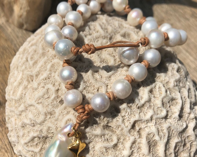 Rounded fresh water pearl necklace