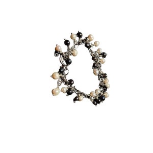 Beaded metal. Bracelet