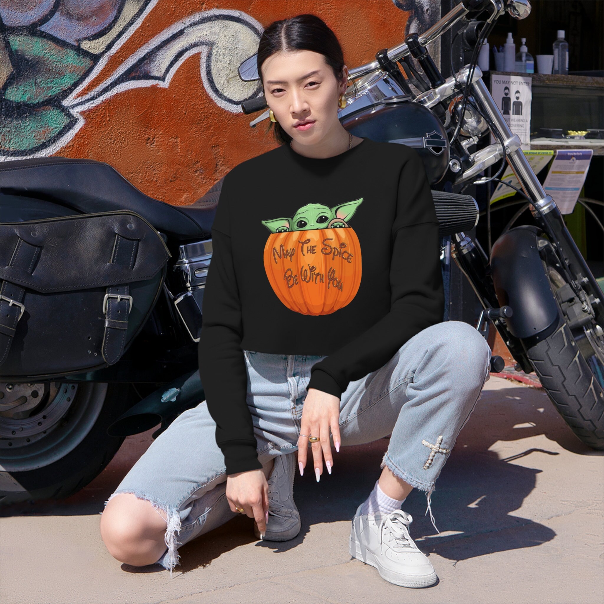 Discover Pumpkin Grogu Cropped Sweatshirt