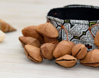 Shaker Amazon Seed  ~ Anklets Large Size
