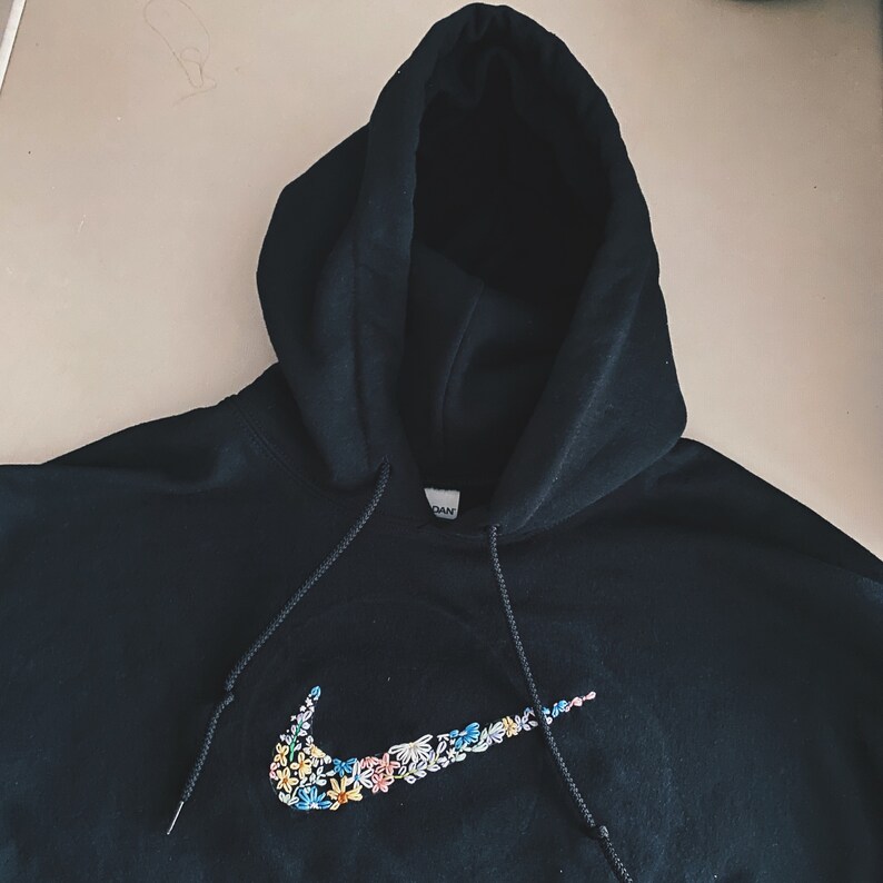 nike sweats with flowers