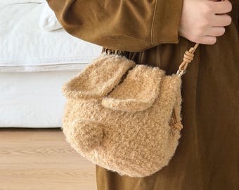 DIY Crochet Crossbody Bag Kit, Beginner Craft Project (8.3" W x 6.3" H)