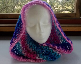 Mobius Twist V-Stitch Cowl Crochet Pattern / Crochet Hood Pattern / Neck Warmer Crochet Pattern