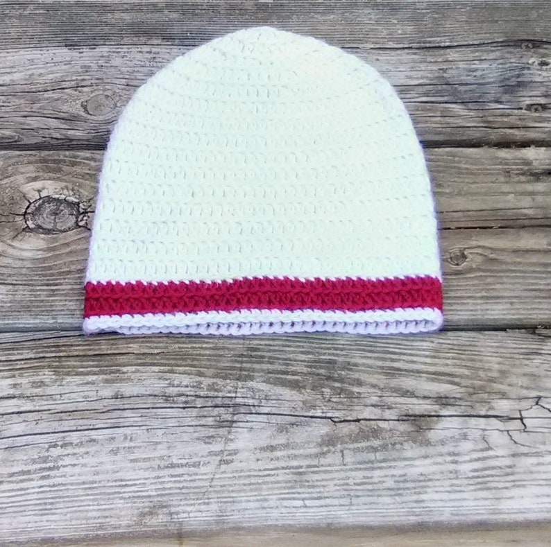 White /& Burgundy Stripped Crochet Basic Beanie