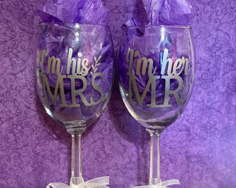 Personalized Wedding Wine Glasses, Bride and Groom Gift Set