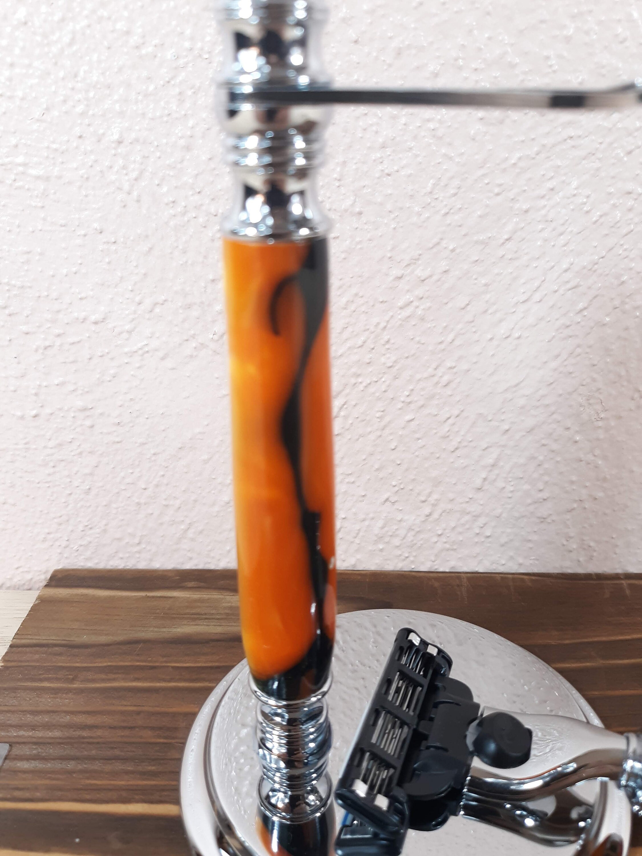 Hand Turned Acrylic Razor With Chrome Stand, Mach3 Compatible - Etsy