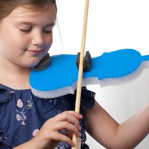 Foamalin® Violin Bow Trainer – Ergonomic Foam Violin for Kids with 3D Frog™, Whisper Bridge™ – Suzuki Pre-Twinkle Tool