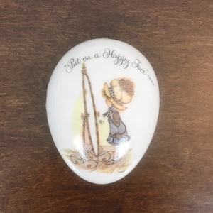 Holly Hobbie Egg Shape Trinket/Ring Box, Put on a Happy Face, Made in Japan