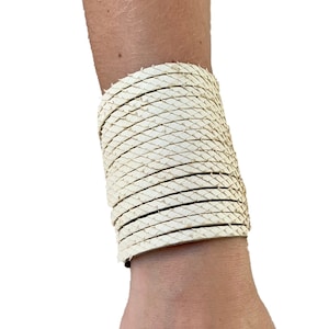 Ivory snake embossed sliced  Women Leather cuff, Embossed faux snake skin, Off white Bracelet, multi strand leather cuff